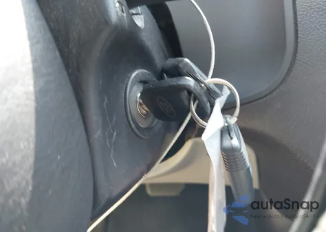 2005 Ford Focus Zx5 из США, поврежденный, VIN 3FAFP37NX5R125657